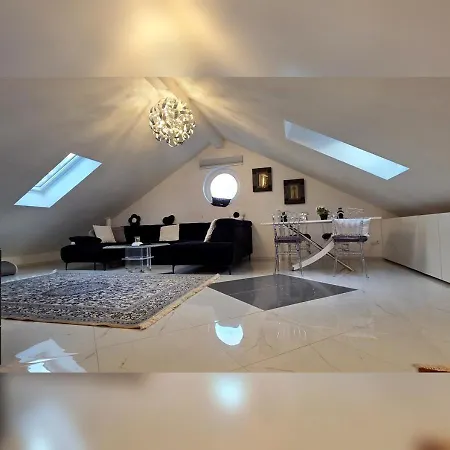 아파트 Designer-apartment Mit Spa-badewanne Naehe Nuernberg Fürth