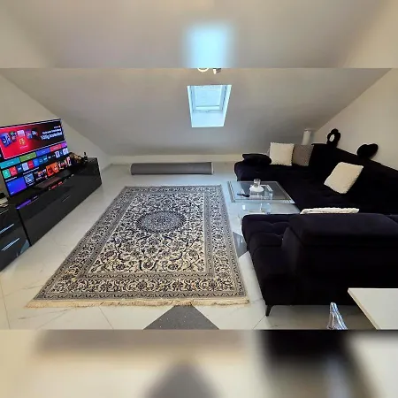 Designer-apartment Mit Spa-badewanne Naehe Nuernberg *