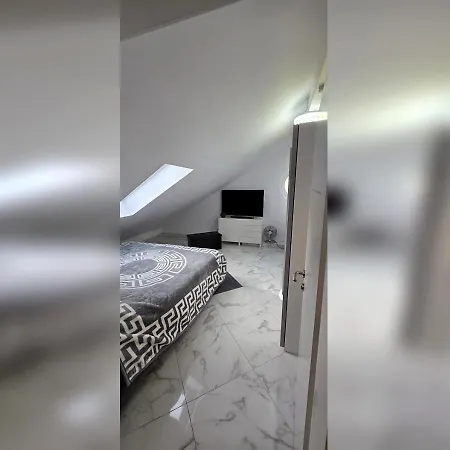 Designer-apartment Mit Spa-badewanne Naehe Nuernberg