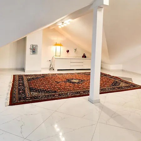 شقة Designer-apartment Mit Spa-badewanne Naehe Nuernberg Fürth